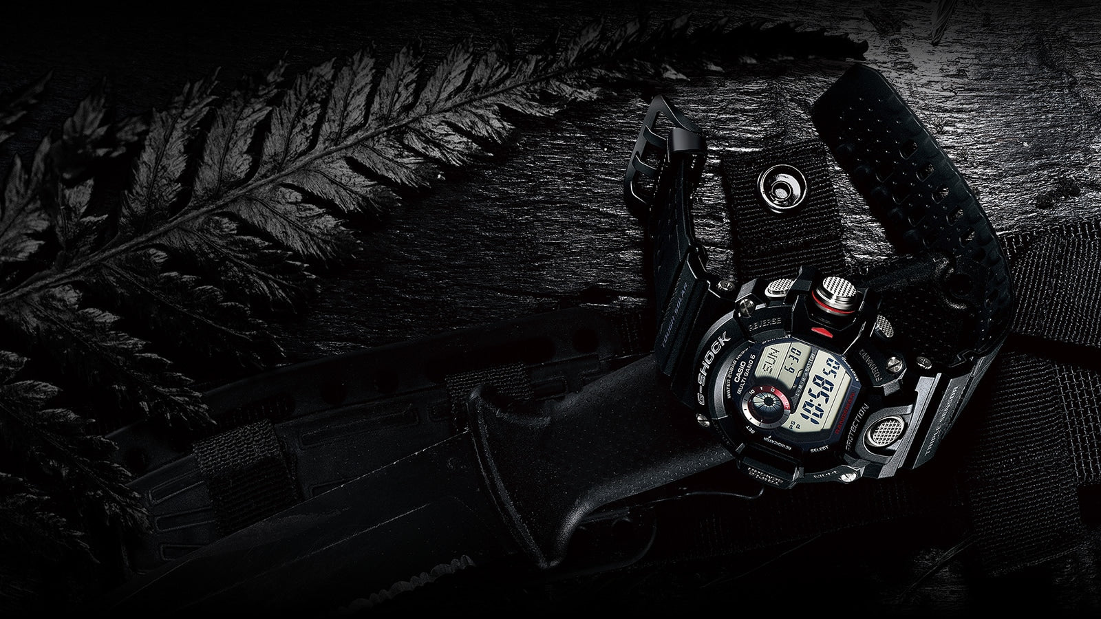 BUILT FOR RIGOROUS
SURVIVAL ACTIVITIES